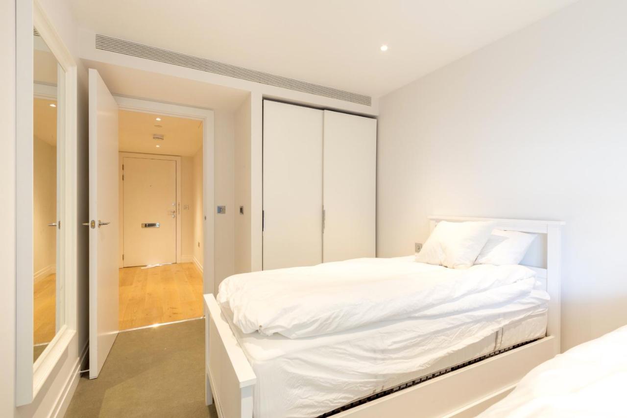 Stylish 2 Bed Flats Near Us Embassy Apartament *